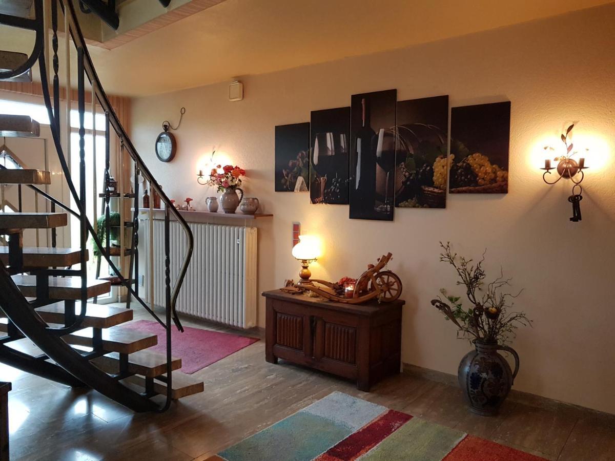Ferienweinhaus Roemer-Knodt Kröv Екстериор снимка